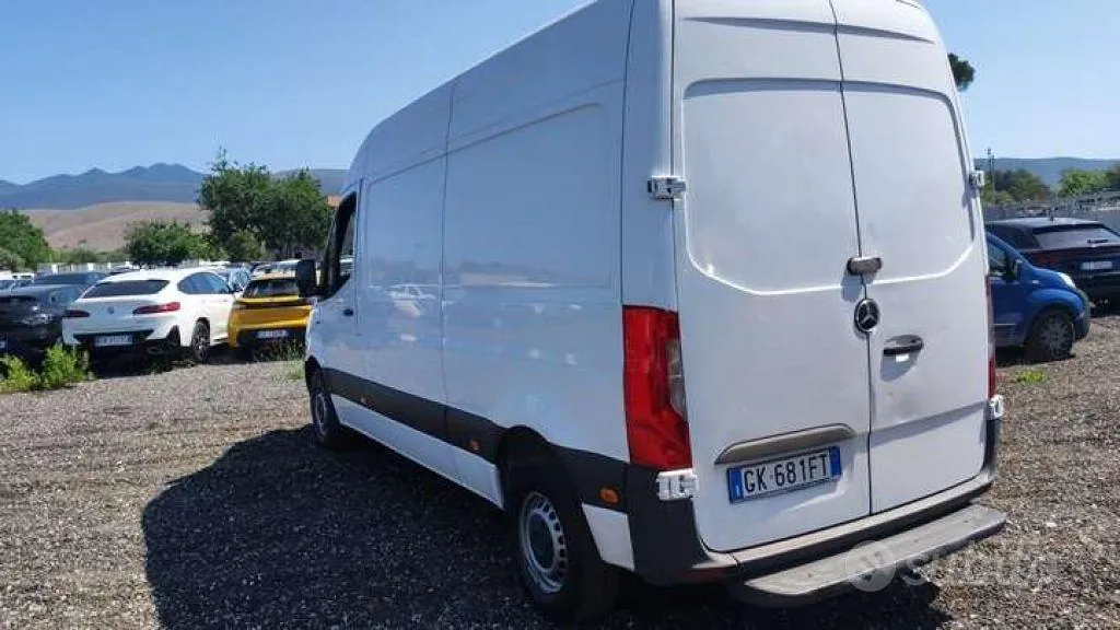 Mercedes-Benz Sprinter 2022 photo 4