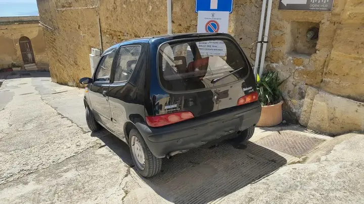 Fiat 600 2000 photo 2