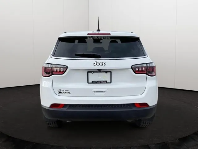 Jeep Compass 2026 photo 5