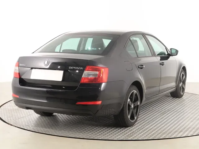 Skoda Octavia 2014 photo 4