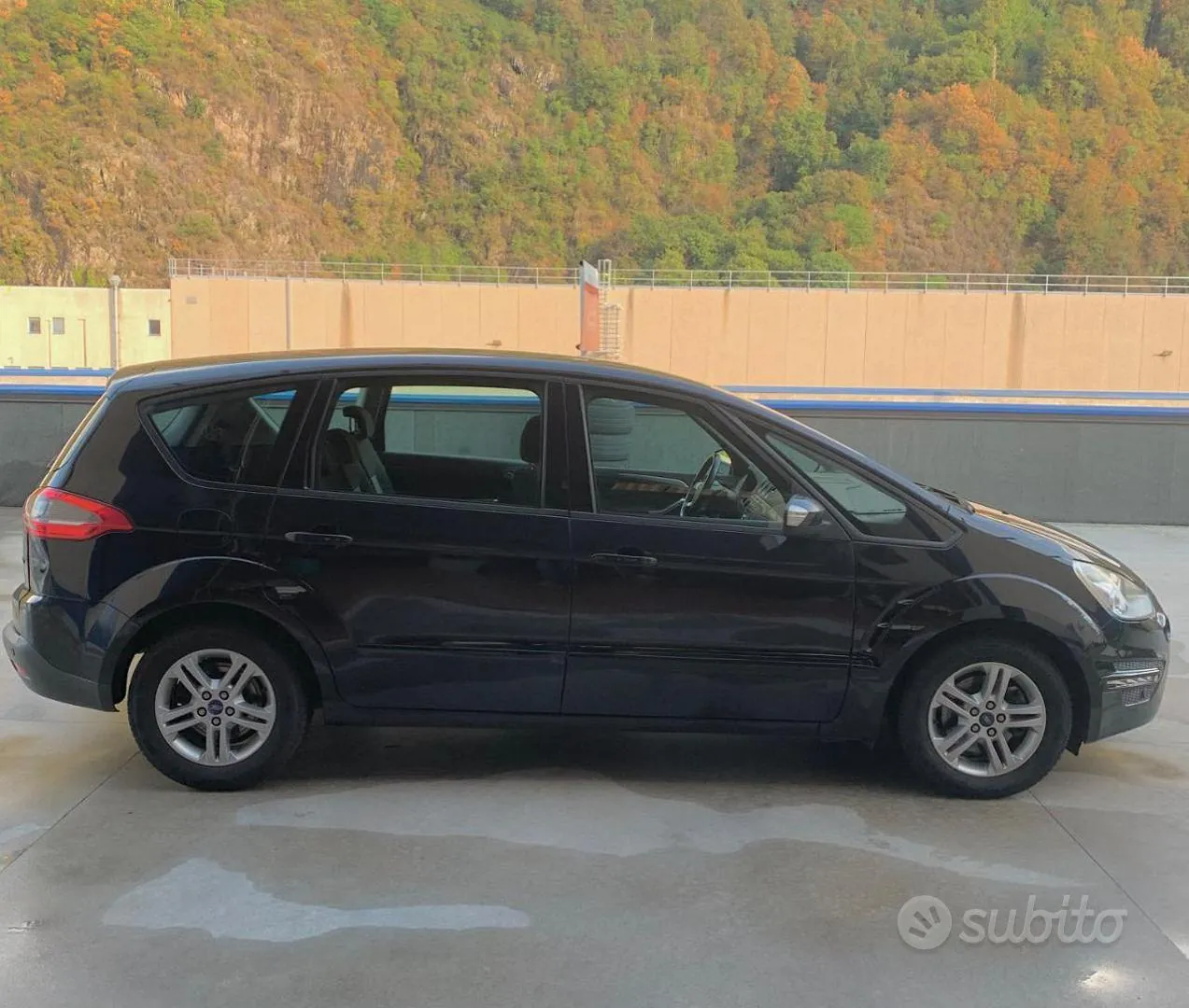 Ford S-Max 2012 photo 5