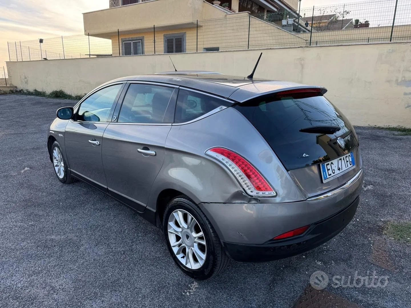 Lancia Delta 2012 photo 3