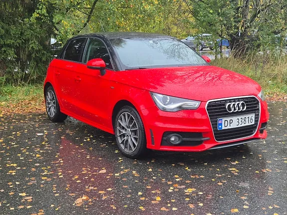 Audi A1 2014 photo 2