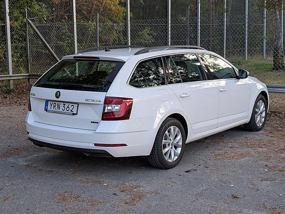 Skoda Octavia 2018 photo 4