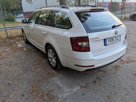 Skoda Octavia 2018 photo 5