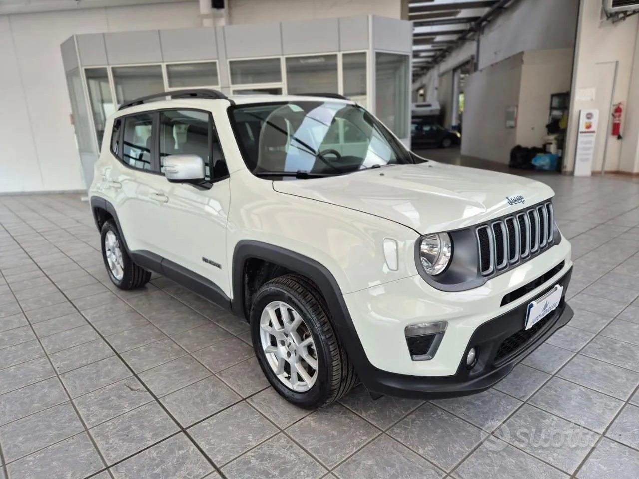 Jeep Renegade 2022 photo 3