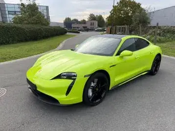 Porsche Taycan 2023 photo 2