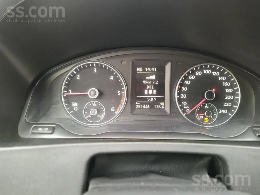 Volkswagen Caravelle 2013 photo 5