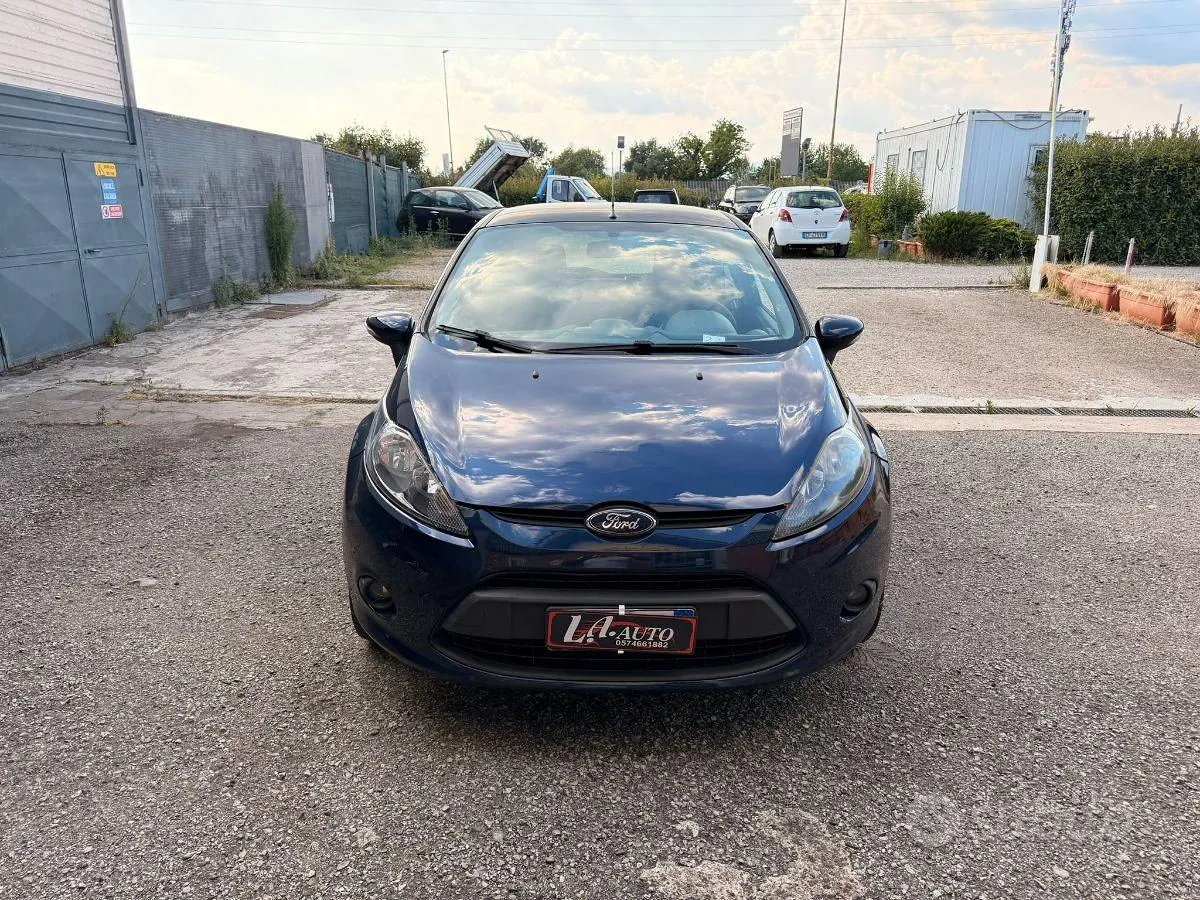 Ford Fiesta 2011 photo 5