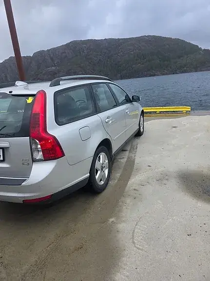 Volvo V50 2010 photo 4