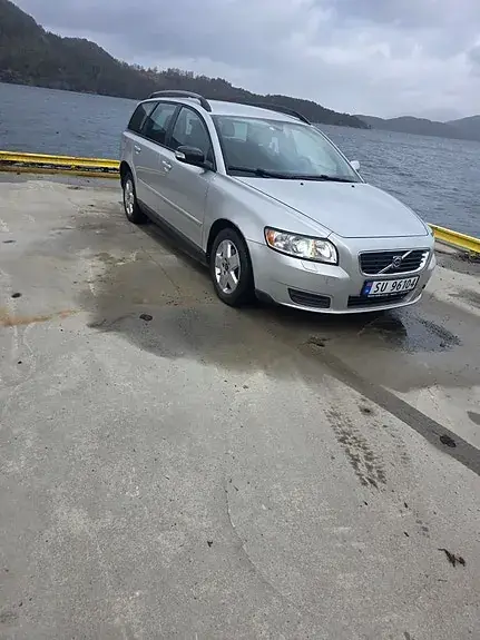 Volvo V50