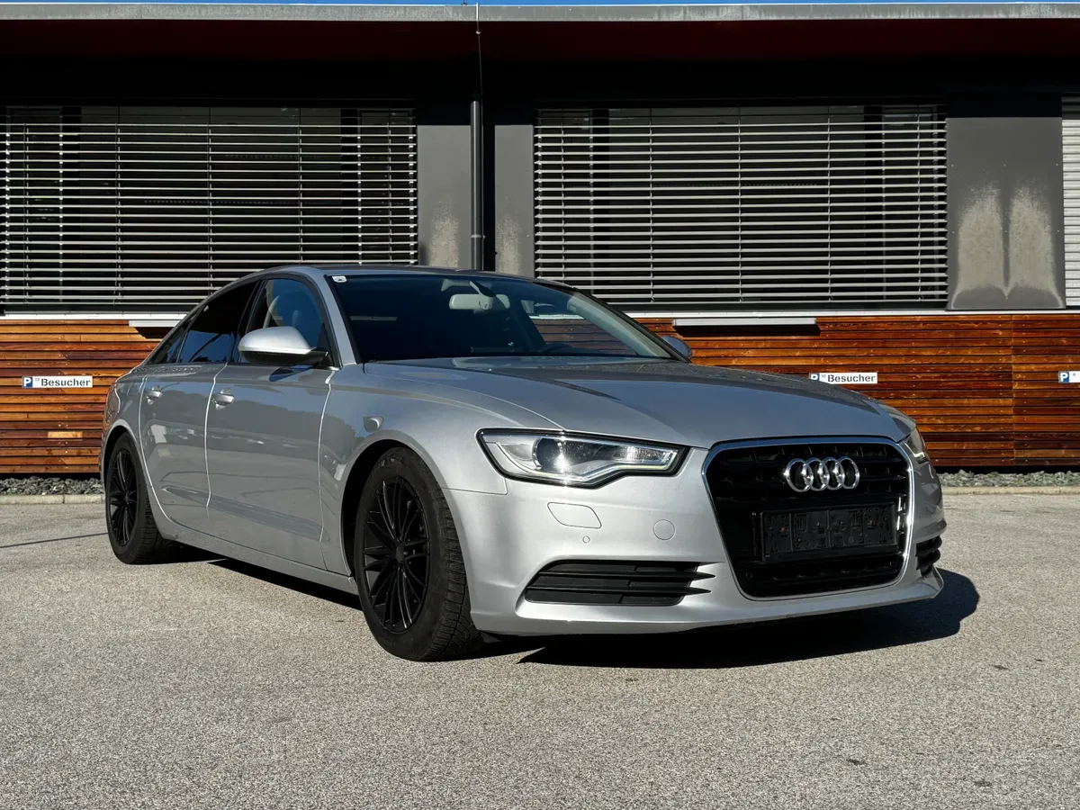 Audi A6 2011 photo 2