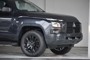 Mitsubishi Triton 2026 photo 5