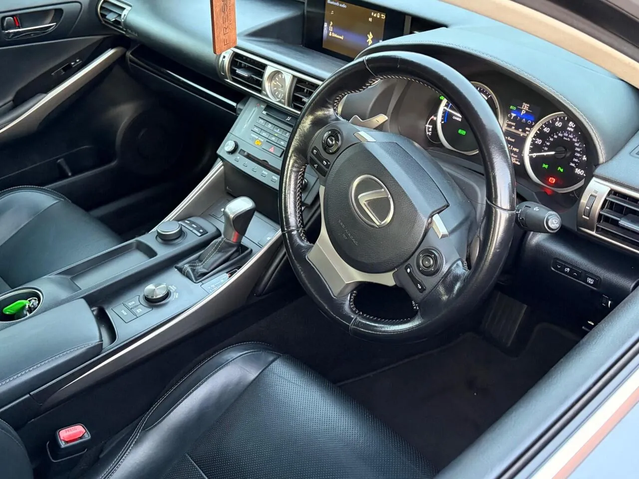 Lexus Is 2015 photo 3
