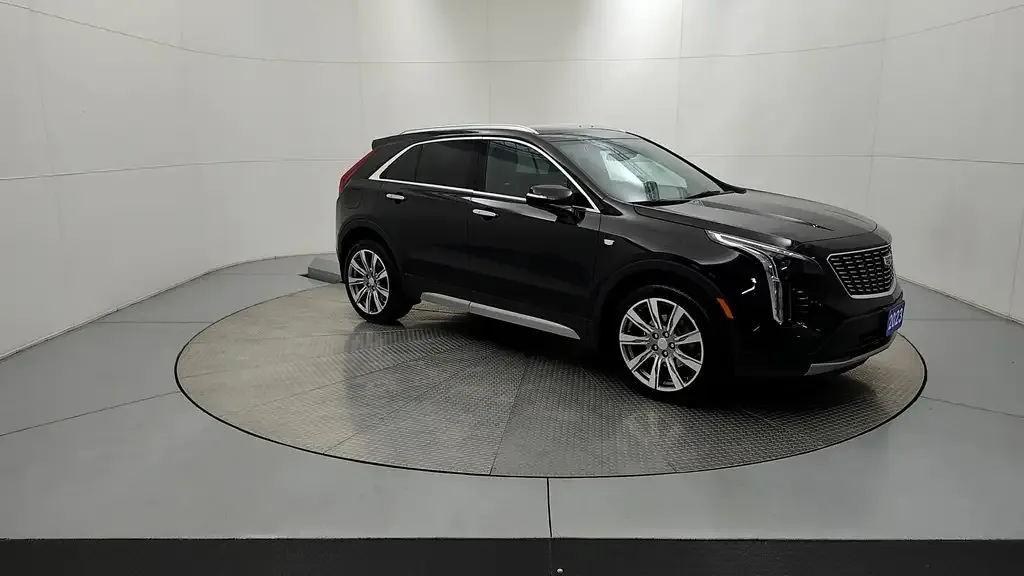 Cadillac Xt4 2023 photo 2