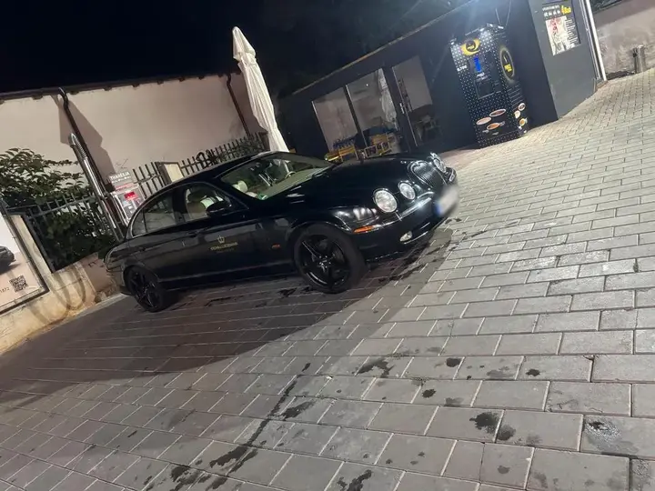 Jaguar S-Type