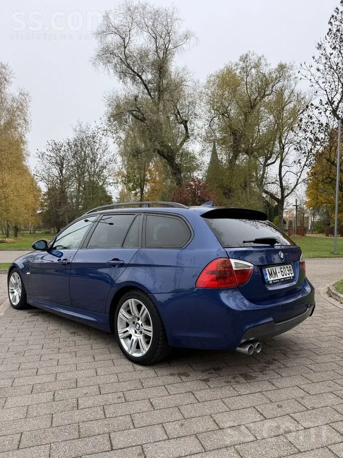 BMW 330 2006 photo 4