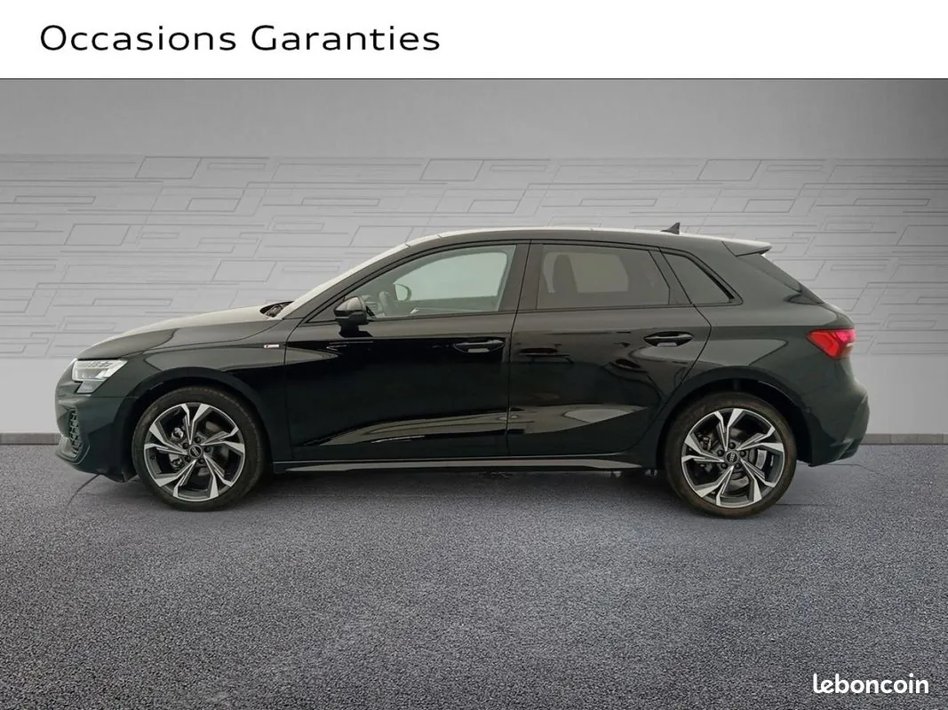 Audi A3 2025 photo 2