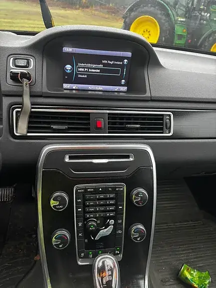 Volvo V70 2013 photo 4