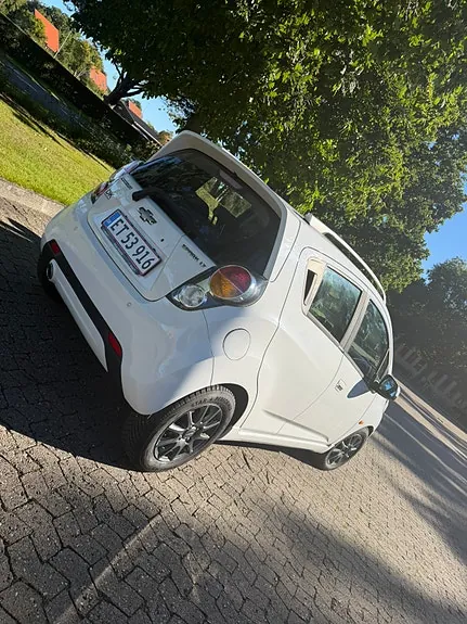 Chevrolet Spark 2010 photo 4
