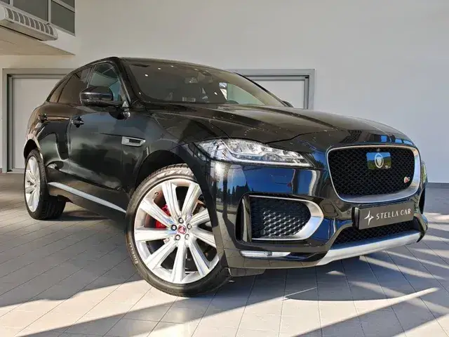 Jaguar F-Pace 2017 photo 2