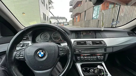 BMW 525D 2010 photo 3