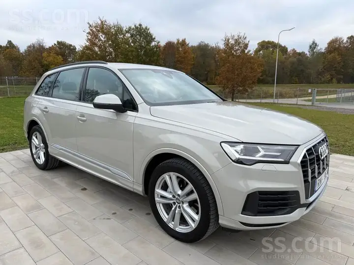 Audi Q7 2023 photo 3