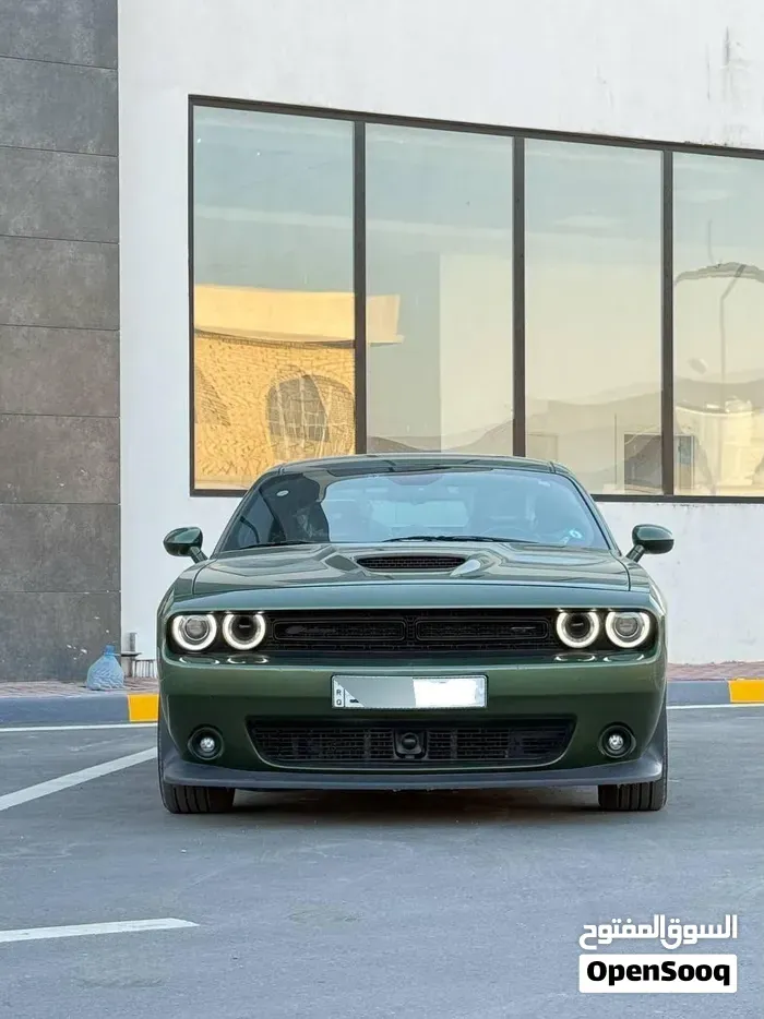 Dodge Challenger
