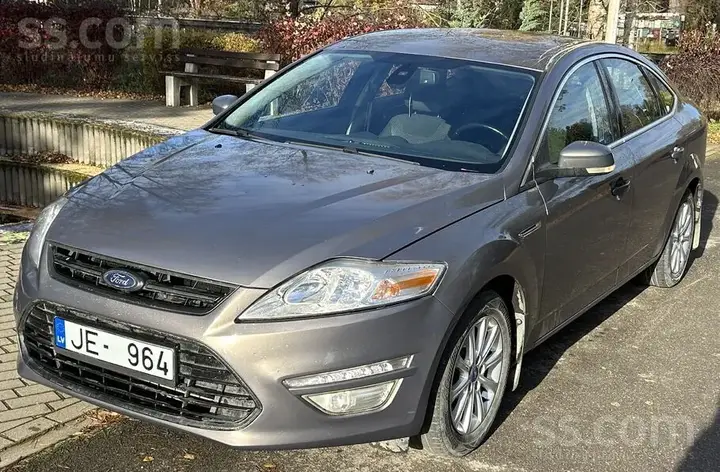 Ford Mondeo 2012 photo 2
