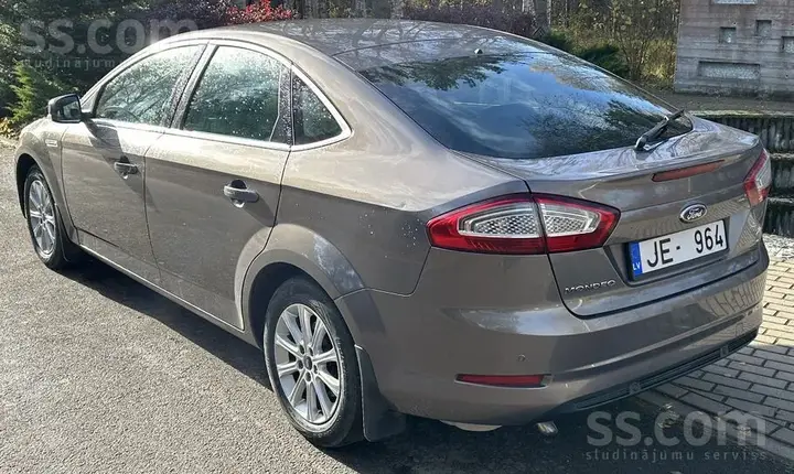 Ford Mondeo 2012 photo 4
