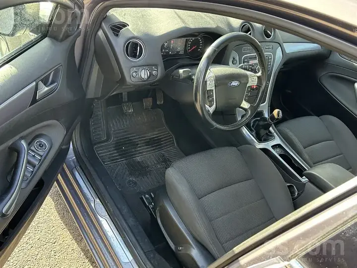 Ford Mondeo 2012 photo 5