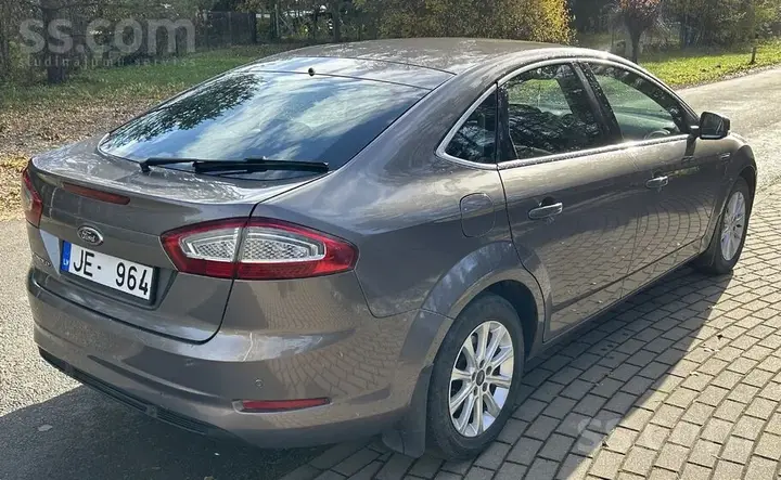 Ford Mondeo 2012 photo 3