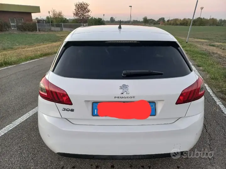Peugeot 308 2018 photo 4