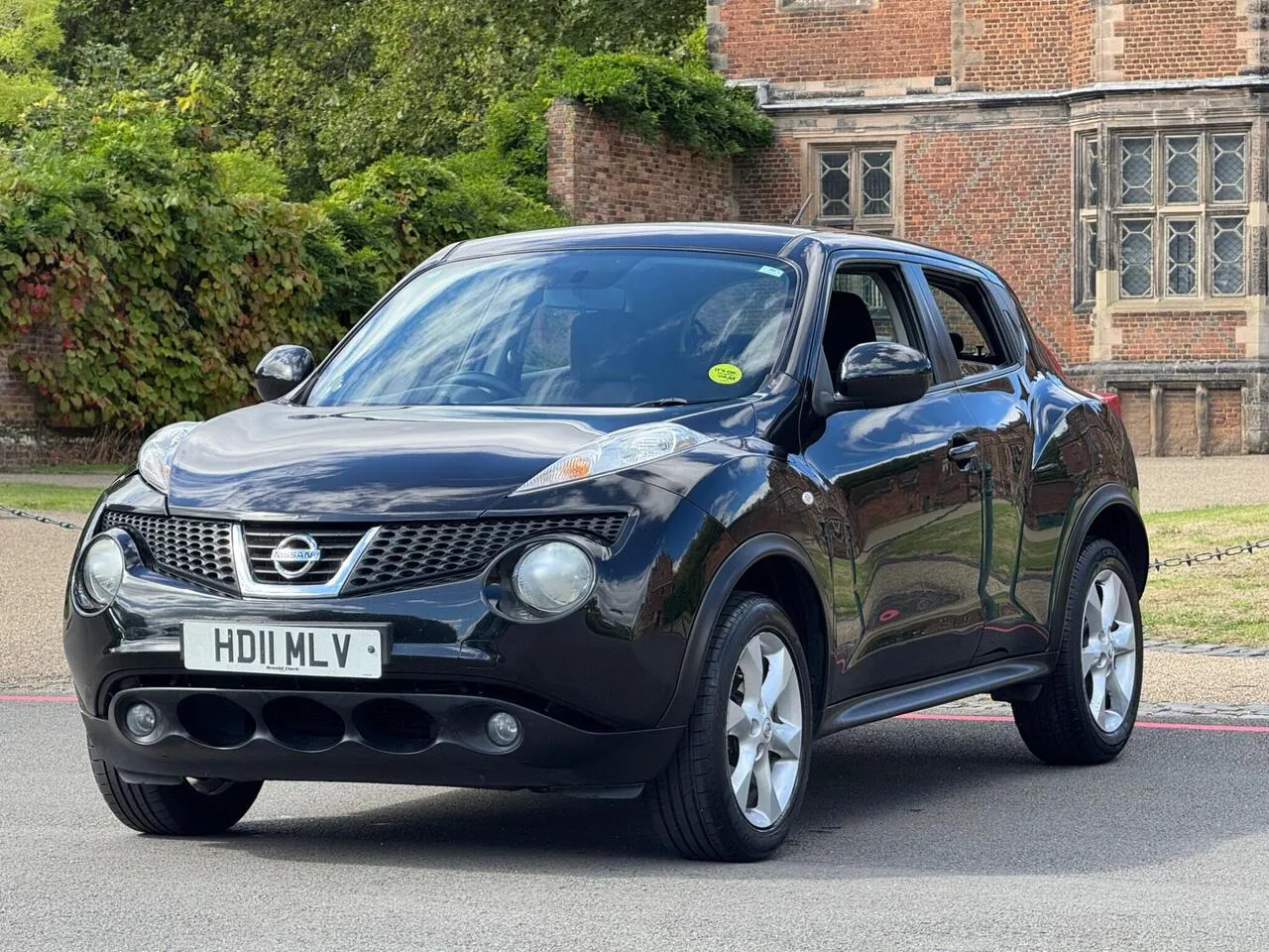 Nissan Juke 2011 photo 3