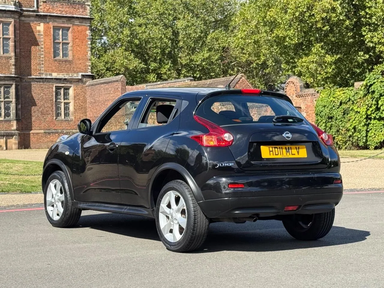 Nissan Juke 2011 photo 5