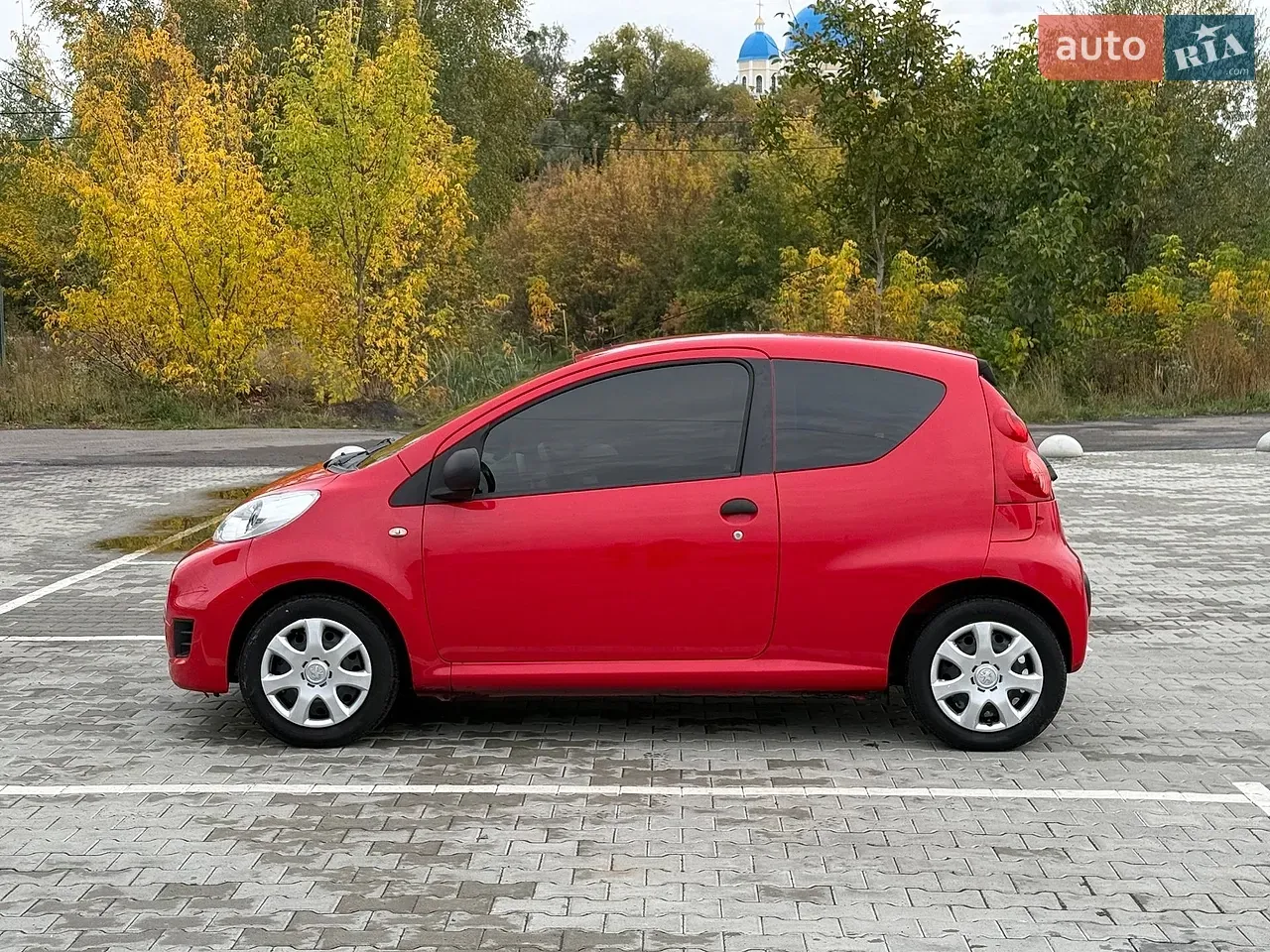 Peugeot 107 2009 photo 4