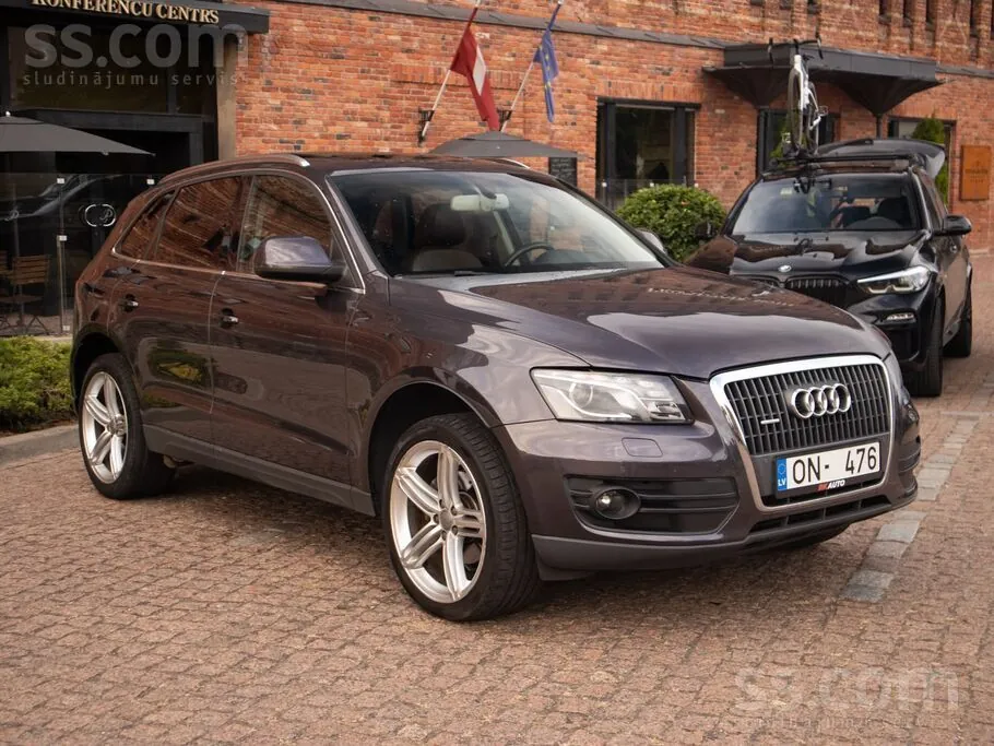 Audi Q5 2009 photo 2