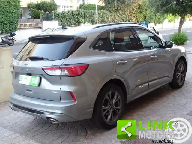 Ford Kuga 2023 photo 4