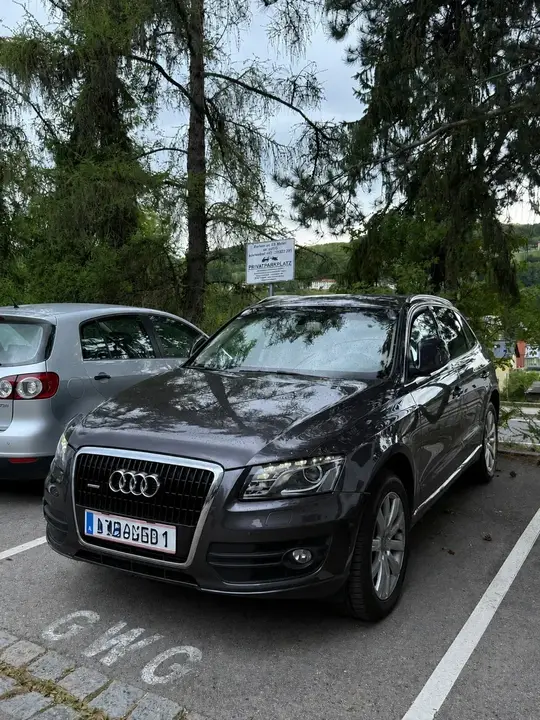 Audi Q5 2008 photo 3