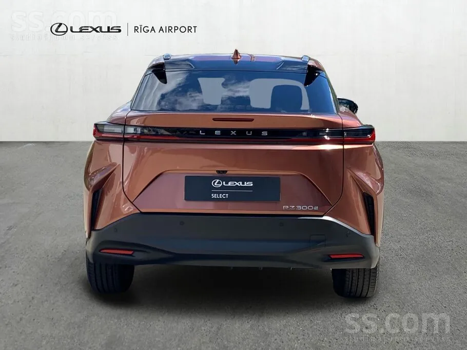 Lexus Rz300E 2025 photo 4