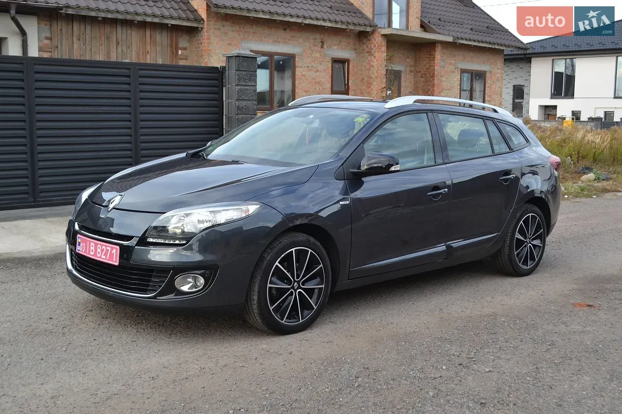 Renault Megane 2012 photo 2
