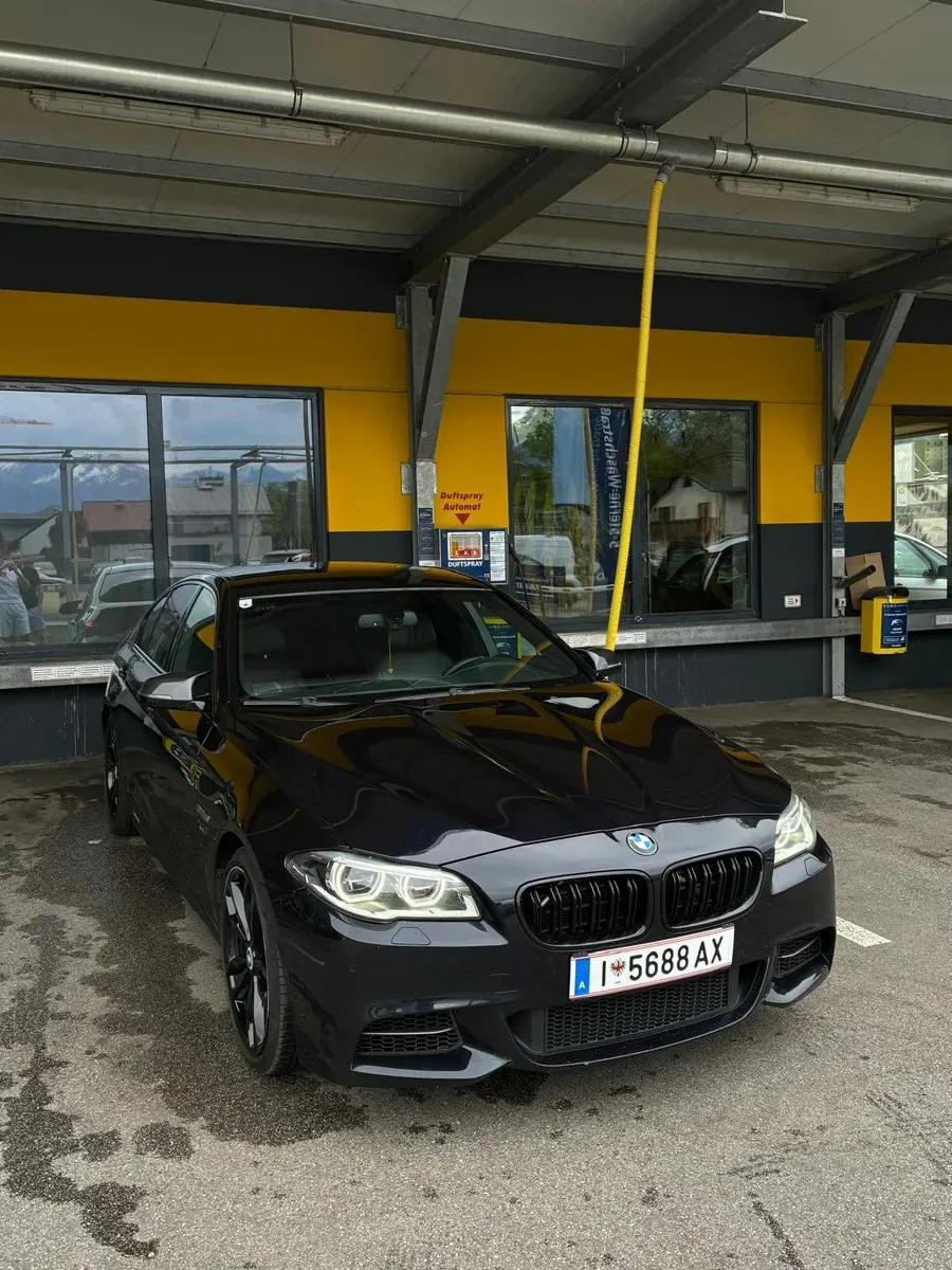 BMW 5 Series 2013 photo 2