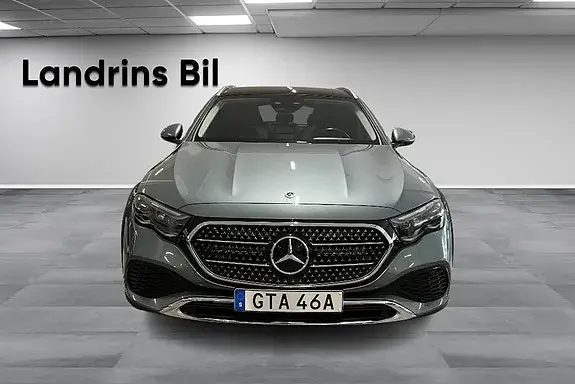 Mercedes-Benz E 300 De 2024 photo 2