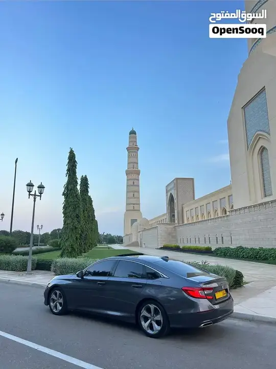 Honda Accord 2018 photo 4