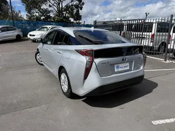 Toyota Prius 2016 photo 4