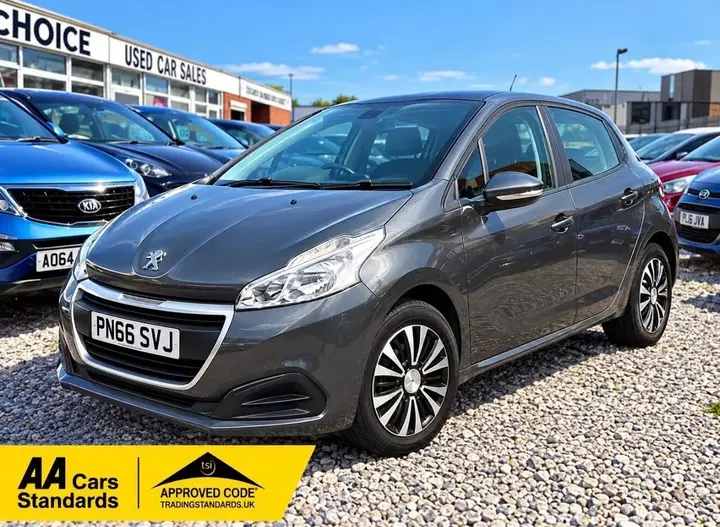 Peugeot 208