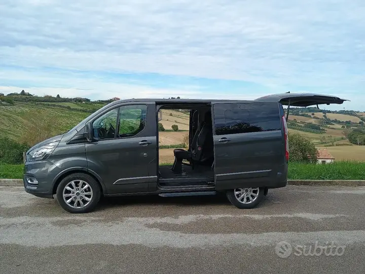 Ford Tourneo Custom 2019 photo 3