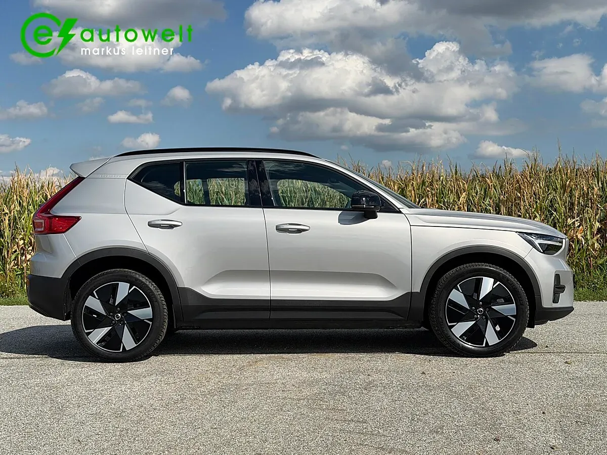 Volvo Xc40 2024 photo 3