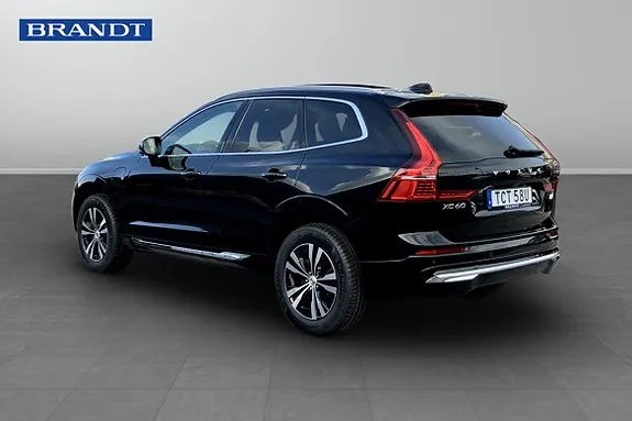 Volvo Xc60 2023 photo 2