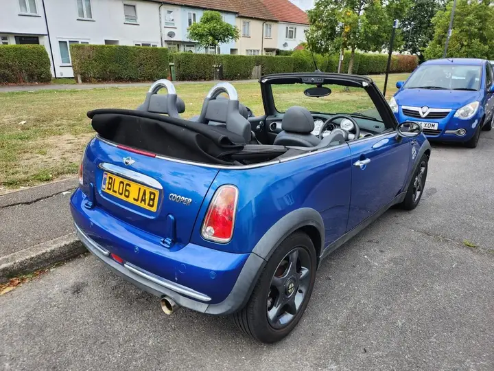 Mini Convertible 2006 photo 5